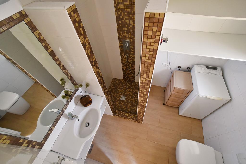 Apartment And Rooms Hisa Sonca Kobarid Phòng bức ảnh